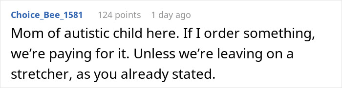 Comment on Reddit discussing an autistic woman's panic attack and complaint about food at a restaurant.