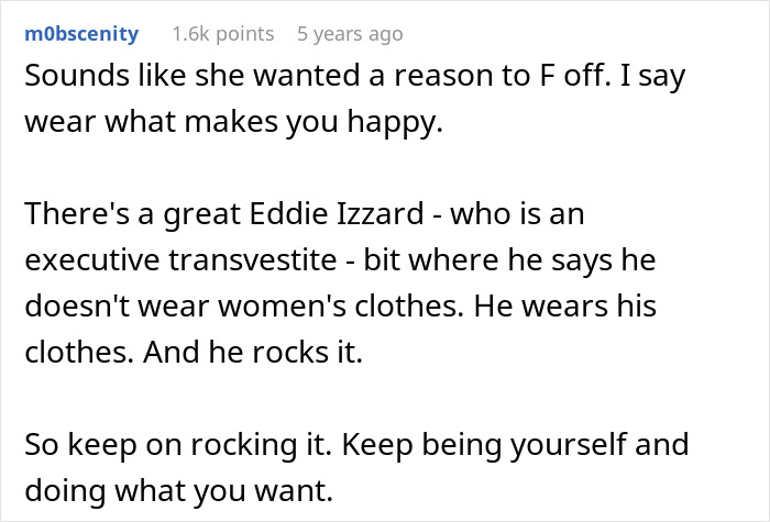 ALT text: Reddit comment encouraging guys to wear shawls confidently despite girlfriends calling them gay, promoting self-expression and individuality.