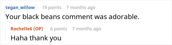 Screenshot of an online discussion where a woman refuses to share her chicken sandwich with her cat, questioning if she&rsquo;s the jerk.