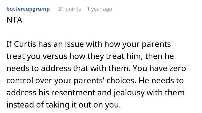 Screenshot of an online forum comment discussing a woman being called the golden child by her controlling brother.
