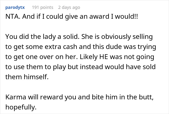 Screenshot of a Reddit comment discussing a rich guy trying to rip off a widow by buying late hubby&rsquo;s golf clubs at low price.