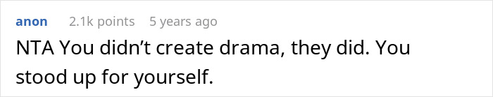 Screenshot of a comment defending a woman clapping back after being shamed for her wedding guest attire. Screenshot of a comment defending a woman clapping back after being shamed for her wedding guest attire.