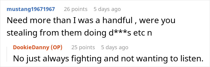 Screenshot of a Reddit conversation discussing conflicts leading to parents kicked out teen situation. Screenshot of a Reddit conversation discussing conflicts leading to parents kicked out teen situation.