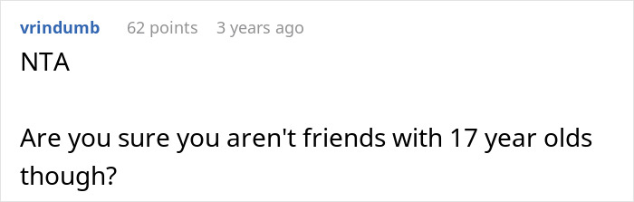 Screenshot of a forum comment discussing a woman inviting only some members of her friend group for dinner.