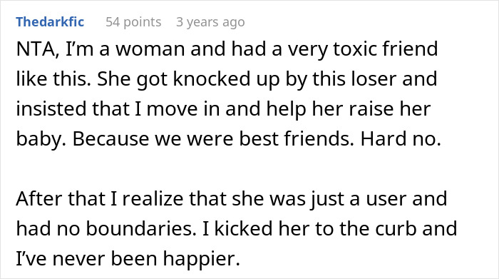 Text excerpt from a Reddit post about a woman dealing with a toxic friend who got pregnant and expected help raising the baby.