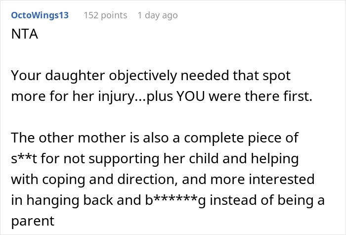 Comment discussing a mom standing her ground when expected to prioritize an autistic student&rsquo;s needs over her injured child.