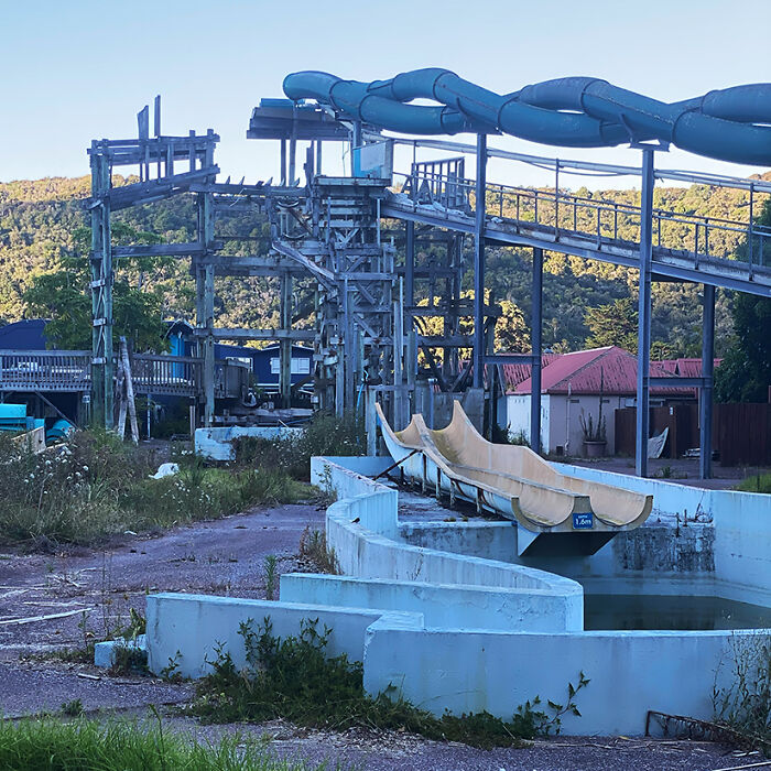 Inside New Zealand’s Abandoned Waiwera Hot Pools: A Forgotten Water Park Frozen In Time
