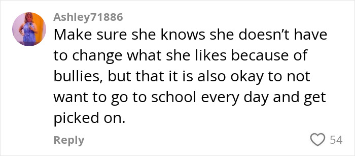 Comment about a mom venting on daughter getting bullied for her clothes and encouraging confidence despite bullying.