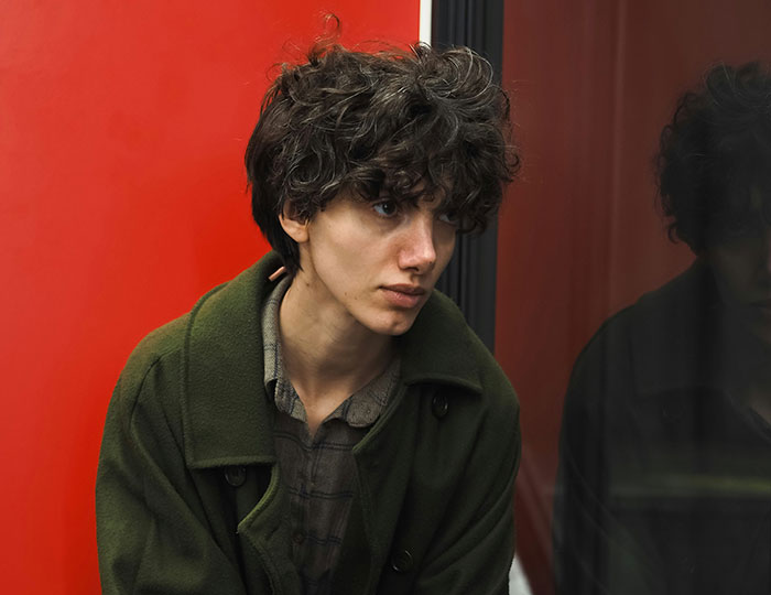 “It’s Insane”: Woman Refuses To Let Friend Crash At Her Place Again After What Happened While She Was Away “It’s Insane”: Woman Refuses To Let Friend Crash At Her Place Again After What Happened While She Was Away