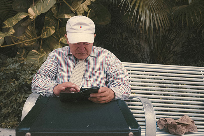 50 Of The Funniest Times That Old People Failed At Using Technology Correctly
