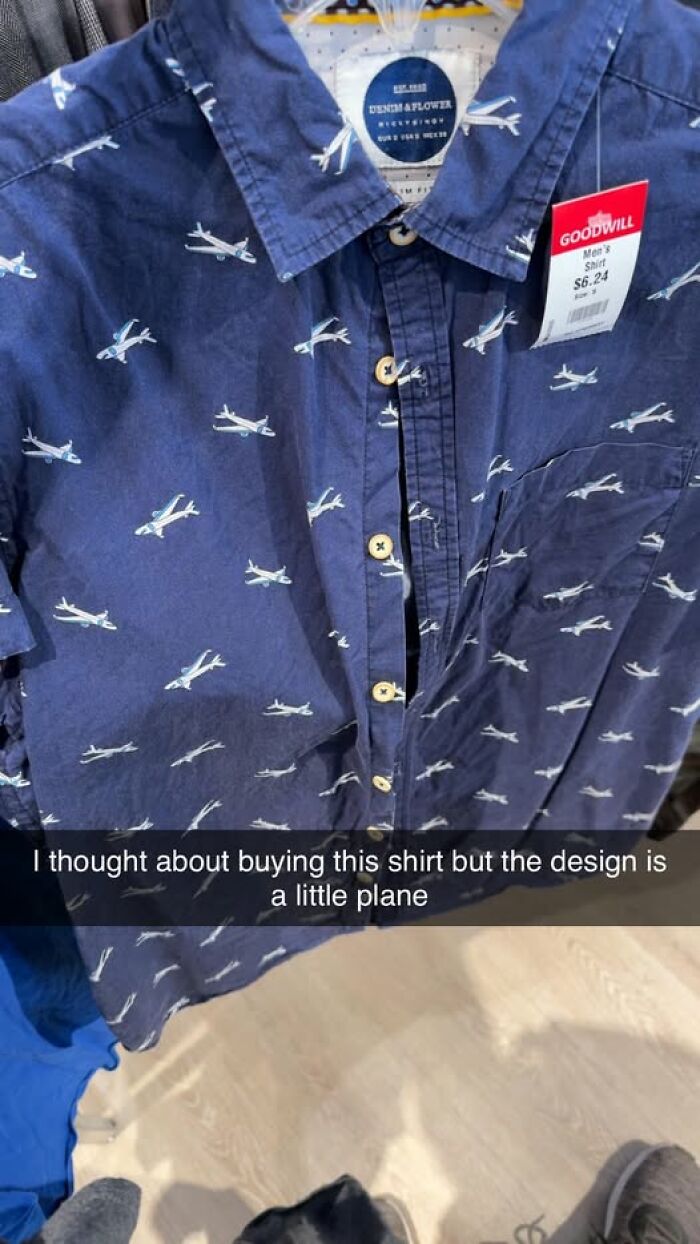 Blue button-up shirt with small white planes and a dad joke pun caption about cringy jokes and puns for dads.