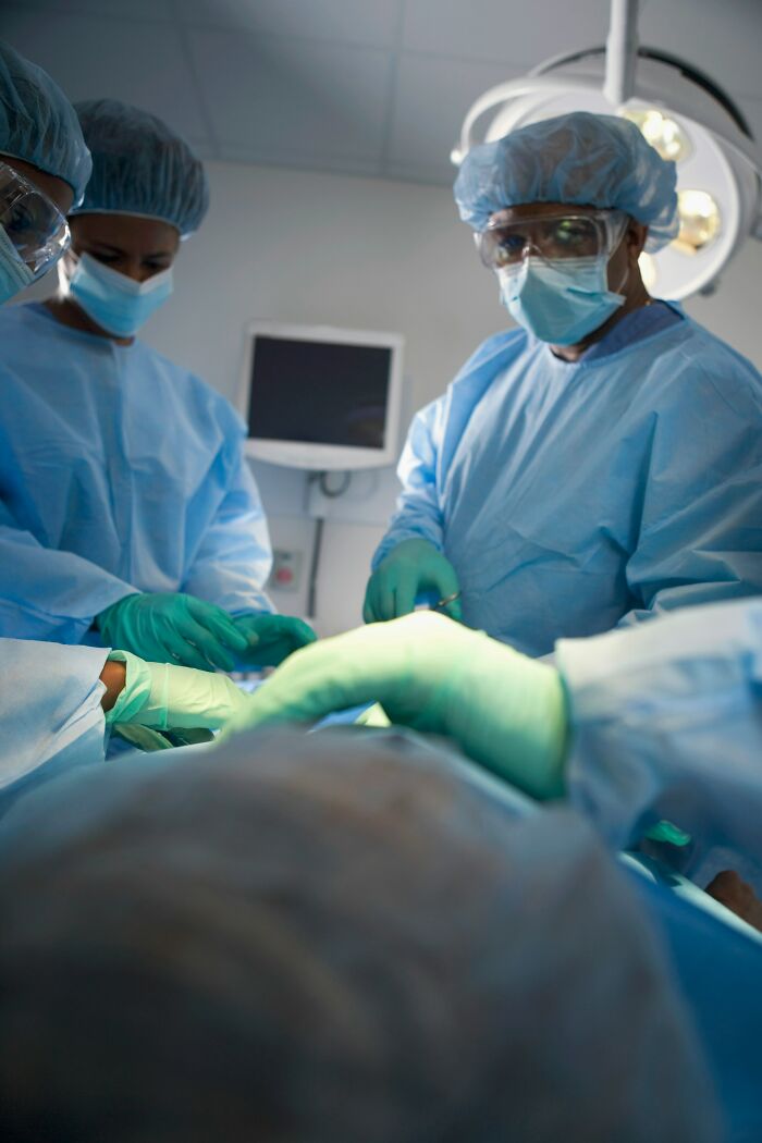 39 Unforgettable Delivery Room Moments That Left Everyone Laughing