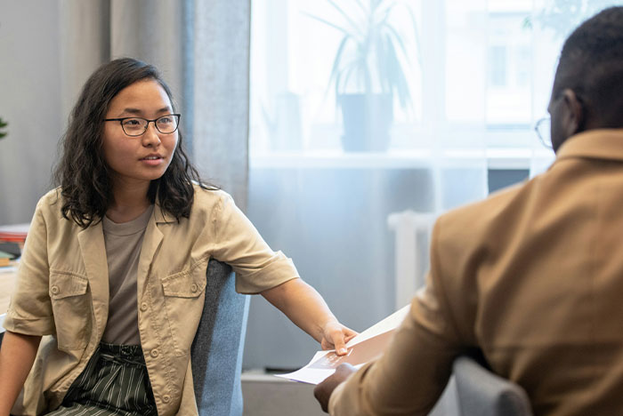 46 Hard Truths Women Realize At Some Point In Their Lives And Have To Accept And Live With 