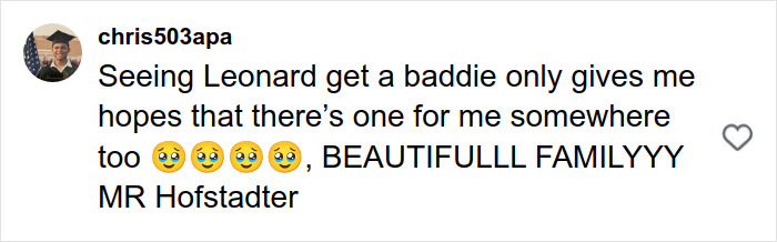 &lsquo;Big Bang Theory&rsquo; Star Johnny Galecki Shares Rare Family Pictures From Disney World, And Fans Love It