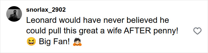 &lsquo;Big Bang Theory&rsquo; Star Johnny Galecki Shares Rare Family Pictures From Disney World, And Fans Love It