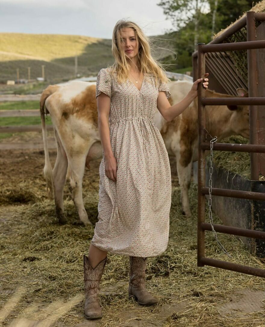 Meet The Women Who Turned &ldquo;Trad Wife&rdquo; Movement Into The Internet&rsquo;s Hottest Debate