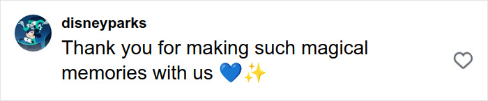 &lsquo;Big Bang Theory&rsquo; Star Johnny Galecki Shares Rare Family Pictures From Disney World, And Fans Love It