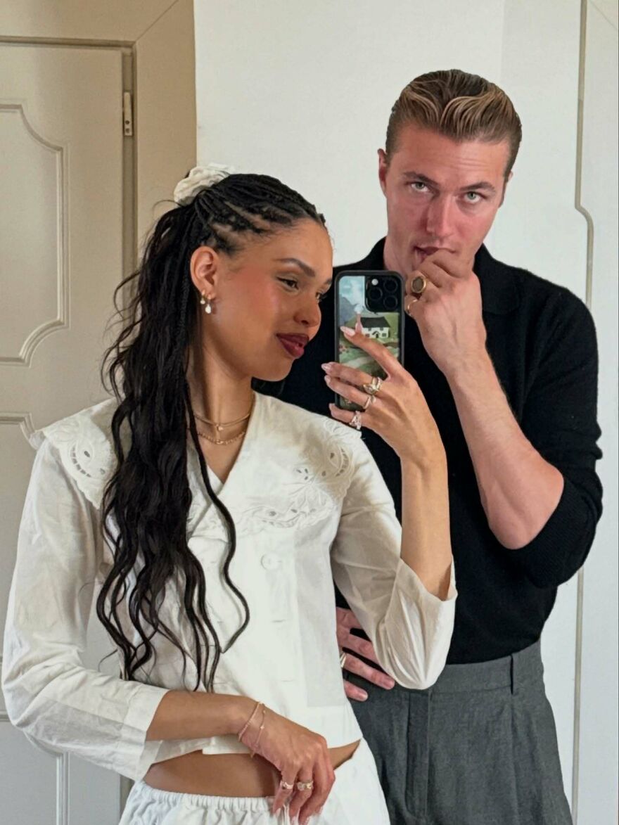 Meet The Women Who Turned &ldquo;Trad Wife&rdquo; Movement Into The Internet&rsquo;s Hottest Debate