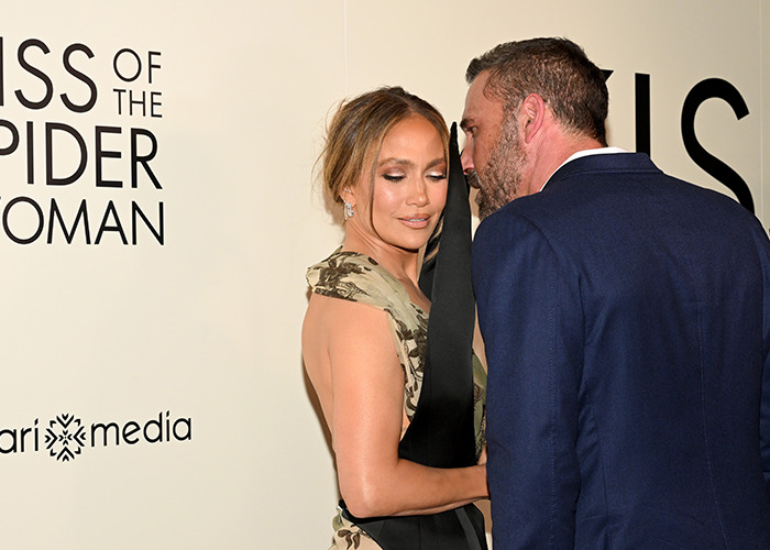 Jennifer Lopez and Ben Affleck cozy on the red carpet, sparking rage and confusion among fans at the event.