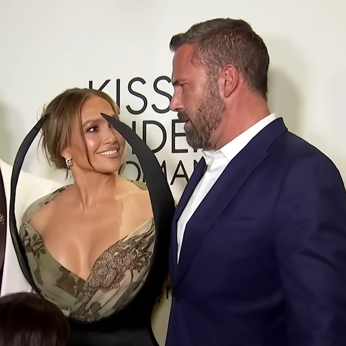 Jennifer Lopez and Ben Affleck cozy up on the red carpet, sparking rage and confusion from fans.