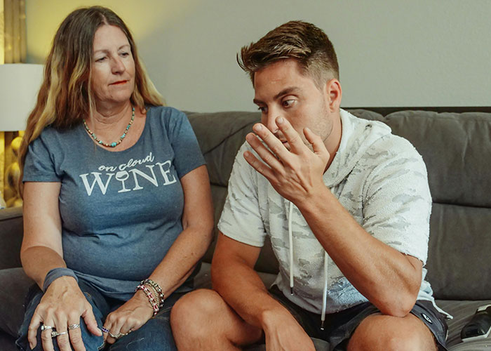 Man Mocks Brother-In-Law For Years, Then Uninvites Him From Wedding After He Finally Jokes Back