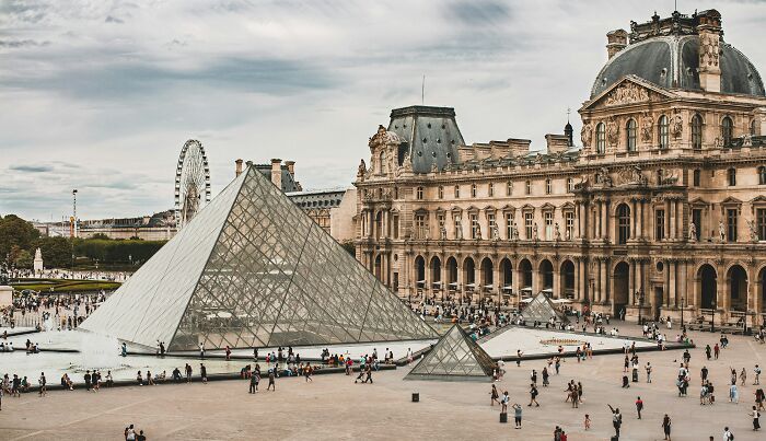 Two Arrested In $100M Louvre Jewel Heist, One Tried To Make A Run For It At The Airport