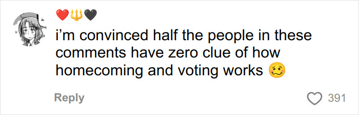 Text message with emojis and text about people not understanding homecoming and voting, referring to Missouri&rsquo;s first male homecoming queen.