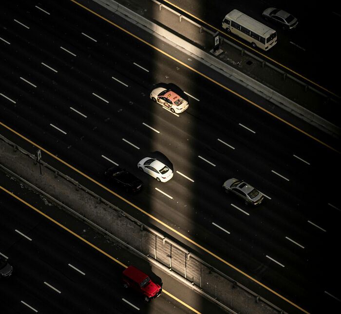 "Guy Behind Me Basically Evaporated": 40 Times People's Gut Instinct Saved Their Lives