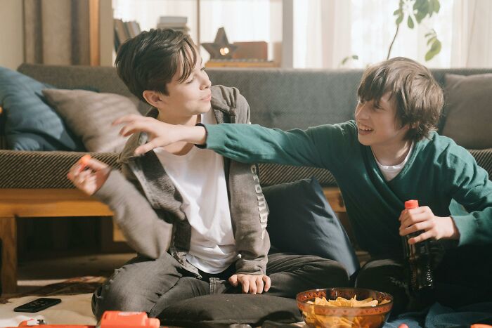 “Punishment Food”: 50 People Share The Strangest Rules Their Parents Ever Made Them Follow