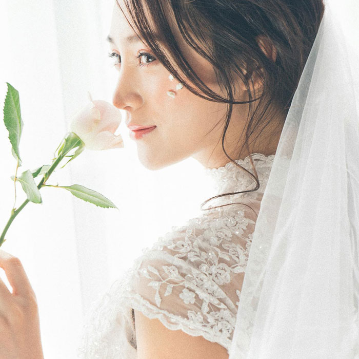 "I Didn't Even Have Time To React": Bridesmaids Save Bride From Attention-Stealing MIL