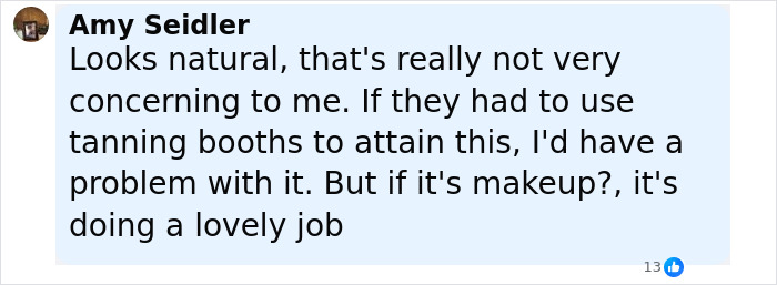 Comment from Amy Seidler discussing natural appearance and use of fake tan or makeup on Victoria's Secret models before-and-after shots.