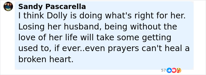 Comment mentioning Dolly Parton's health struggles and the need for prayers from her sister&rsquo;s perspective.