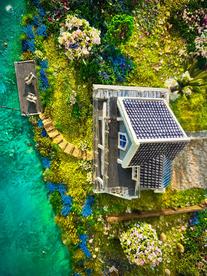 I Created A Miniature Of My Customer&rsquo;s Lake House With A Hidden Tiny Girl That Only She Would Know About