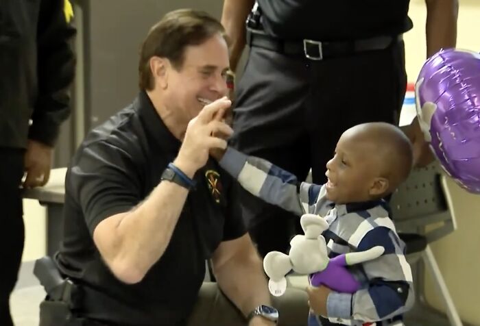 "Smart Little Guy": 3-Year-Old Hero Saves Mom's Life After She Falls Unconscious