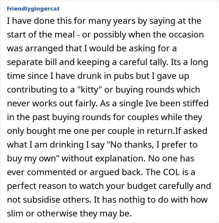 Screenshot of a forum post discussing bill splitting and addressing accusations of fat-shaming friends during the situation.