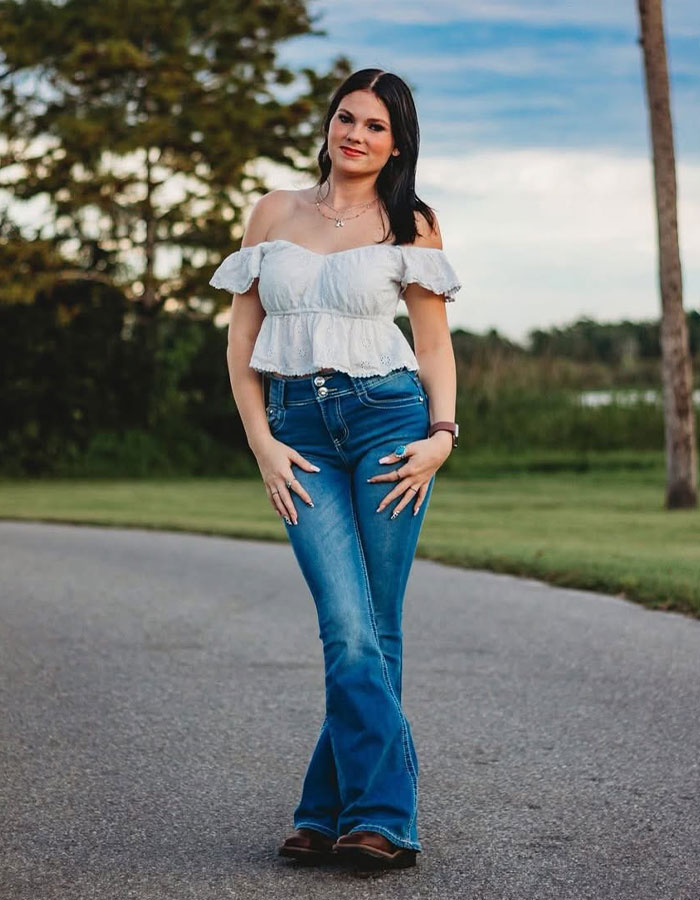 Mom Of Teen Victim Questions Bizarre Sleeping Arrangement With Stepbrother Now Eyed In Cruise Tragedy