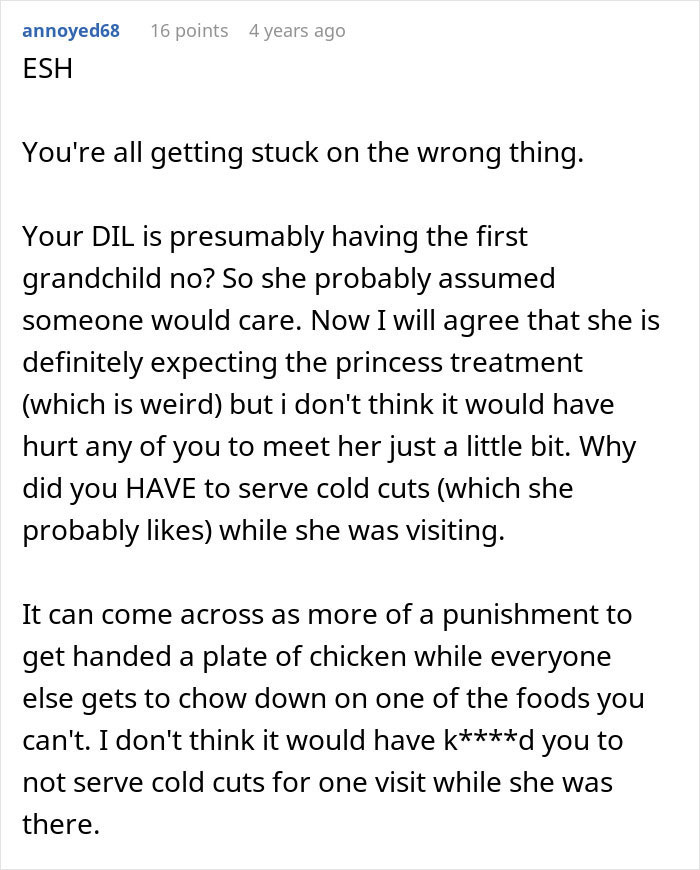 Comment discussing MIL telling DIL about pregnancy complaints and expectations during a family visit.