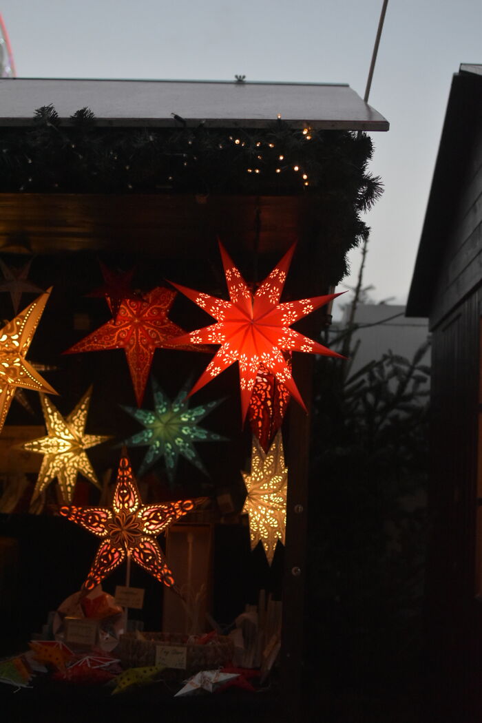Worth It: Edinburgh Christmas Market, Scotland