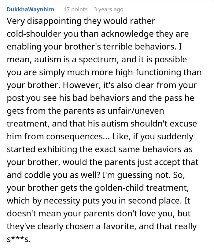 Alt text: Comment discussing entitled parents treating autistic brother as golden child while ignoring his creepy behavior and unfair treatment.
