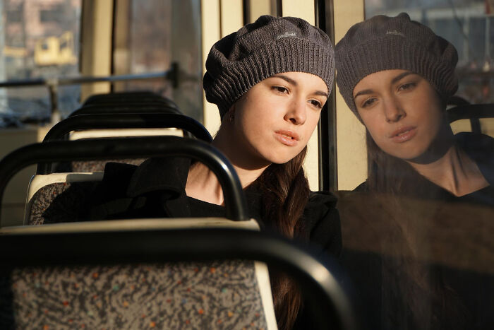 45 Times Being Multilingual Totally Paid Off During Awkward Gossip Moments