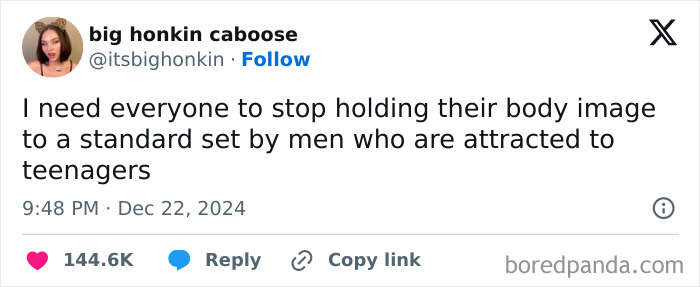 Tweet from a savage woman roasting men's unrealistic body standards with over 144,000 likes in a bold online post.