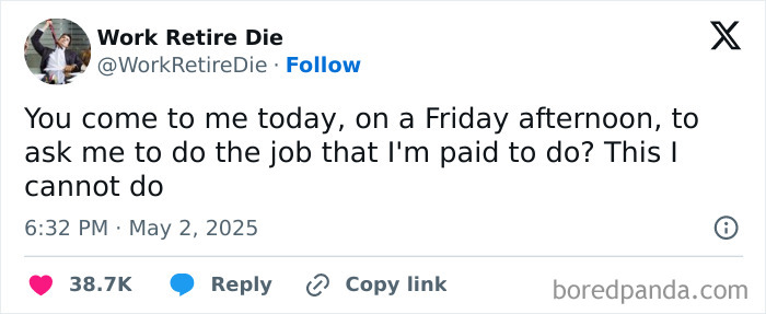 Tweet about job frustrations on a Friday afternoon, highlighting relatable work experiences from job tweets.