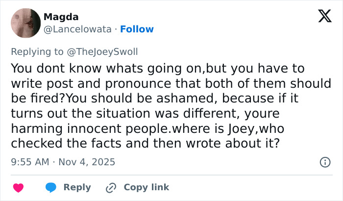 Twitter reply criticizing Joey Swoll’s opinion on Gold's Gym trans locker controversy, sparking heated debate online. Twitter reply criticizing Joey Swoll’s opinion on Gold's Gym trans locker controversy, sparking heated debate online.