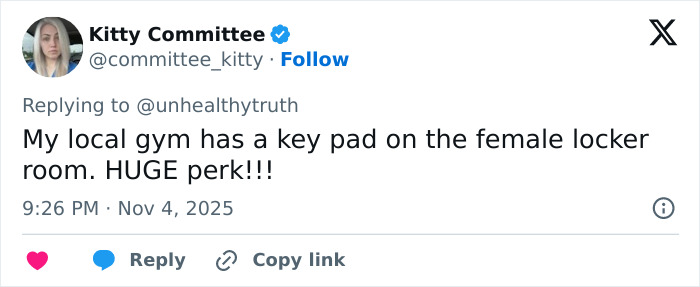 Screenshot of a tweet discussing the gym locker room keypad amid backlash over lesbian confronting trans woman at Gold's Gym.