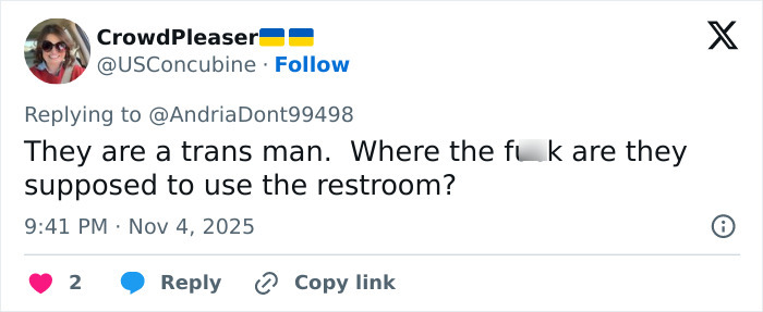 Screenshot of a tweet discussing restroom use, highlighting backlash after a lesbian confronted a trans woman at Gold's Gym.