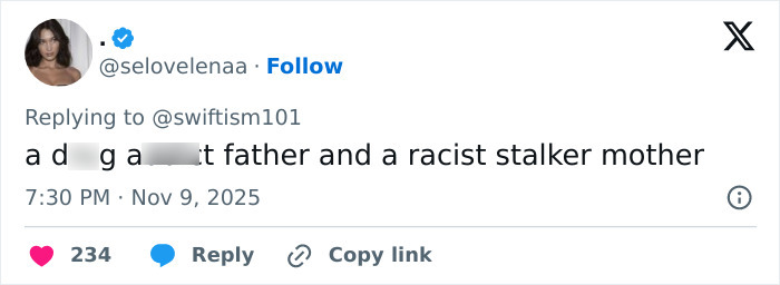 Justin Bieber looking concerned in a candid photo as fans notice something unusual on his c****h area. Justin Bieber looking concerned in a candid photo as fans notice something unusual on his c****h area.