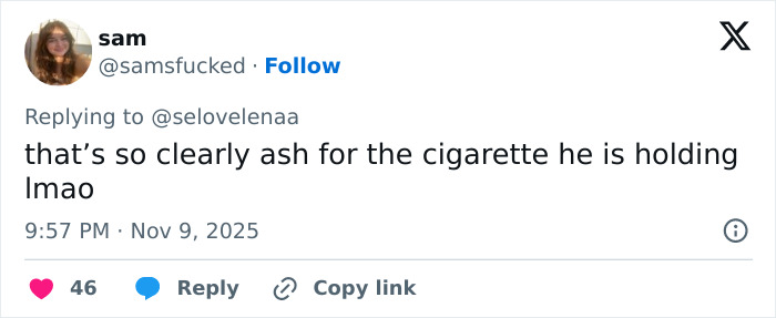 Twitter user replying about a cigarette in a discussion concerning Justin Bieber and fans noticing something on his c****h. Twitter user replying about a cigarette in a discussion concerning Justin Bieber and fans noticing something on his c****h.