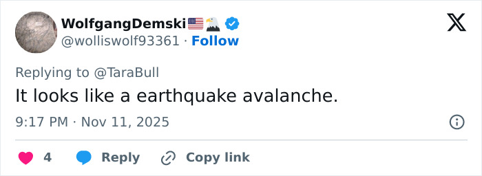 Tweet screenshot showing a user commenting it looks like an earthquake avalanche amid China's ambitious bridge collapse. Tweet screenshot showing a user commenting it looks like an earthquake avalanche amid China's ambitious bridge collapse.