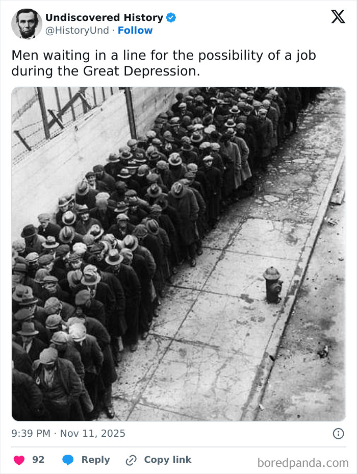 Men waiting in line for a job during the Great Depression, a fascinating photo revealing moments lost to time.
