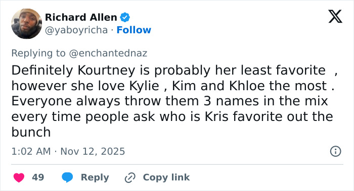 Tweet discussing Kris Jenner&rsquo;s family photo igniting debate about her least favorite and most loved children.